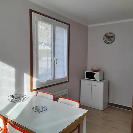 Maison Cazaux - Appt 1 Esterre